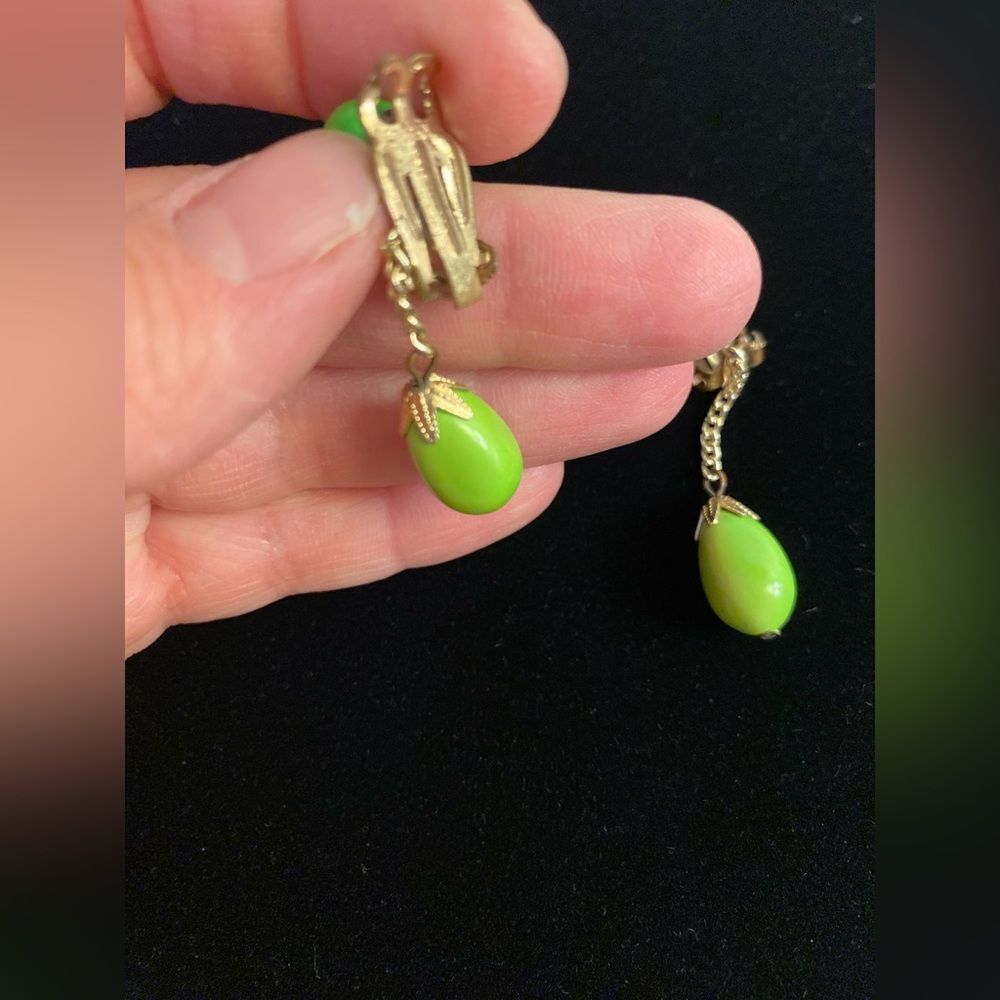 1960s Clip-On Made in Japan Vintage Earrings - Picture 3 of 5